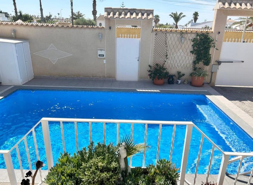 3 soverom Villa til salgs i El Chaparral med svømmebasseng - € 335 950 (Ref: 9451118)