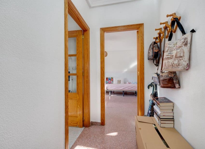 2 soverom Penthouse til salgs i Torrevieja - € 169 500 (Ref: 9451124)