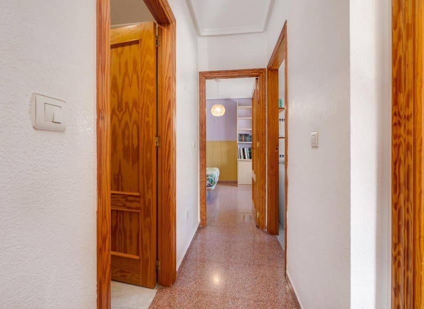 2 soverom Penthouse til salgs i Torrevieja - € 169 500 (Ref: 9451124)