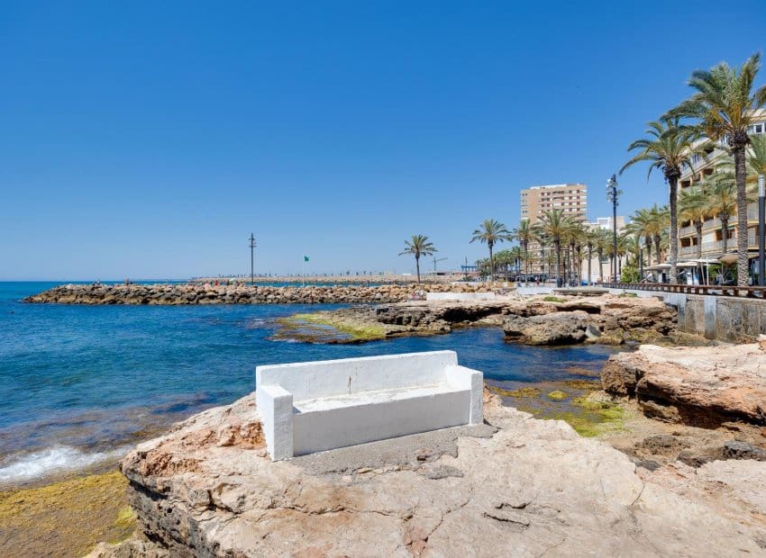 2 soverom Penthouse til salgs i Torrevieja - € 169 500 (Ref: 9451124)