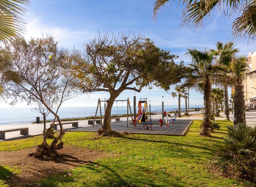 2 soverom Penthouse til salgs i Torrevieja - € 169 500 (Ref: 9451124)