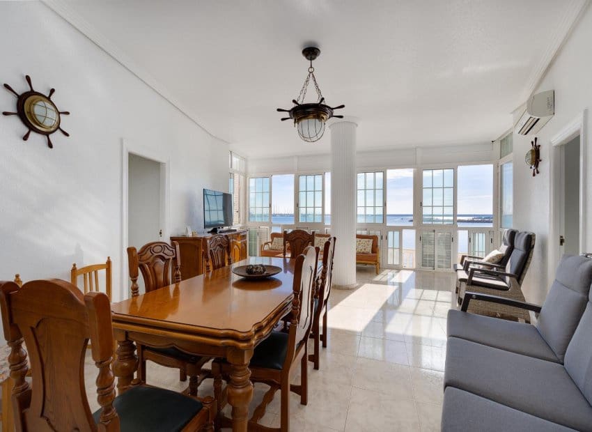 4 camera da letto Appartamento in vendita in Torrevieja - 389.500 € (Rif: 9451125)