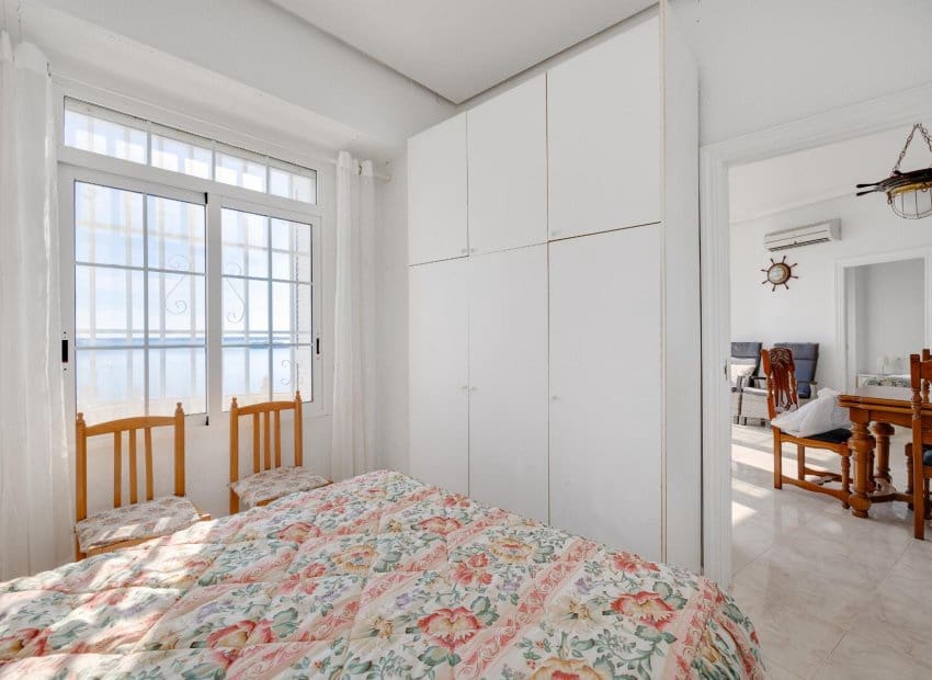 4 camera da letto Appartamento in vendita in Torrevieja - 389.500 € (Rif: 9451125)