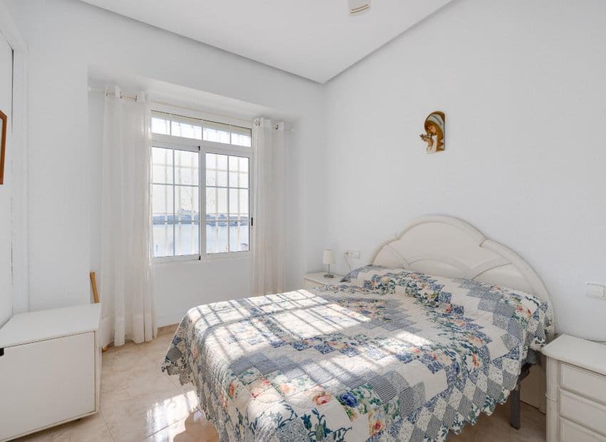 4 camera da letto Appartamento in vendita in Torrevieja - 389.500 € (Rif: 9451125)