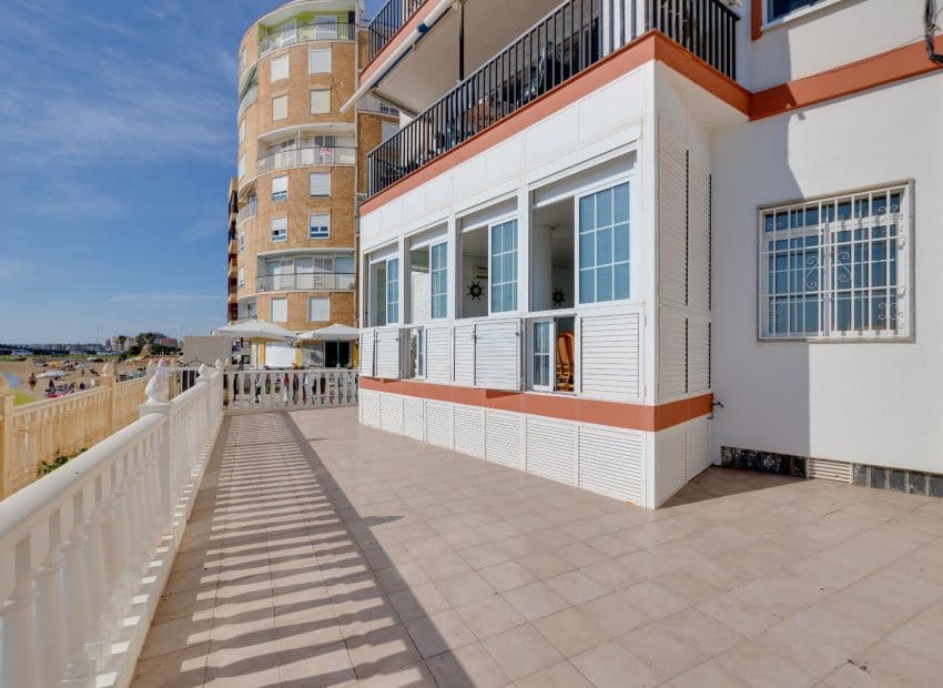 4 camera da letto Appartamento in vendita in Torrevieja - 389.500 € (Rif: 9451125)