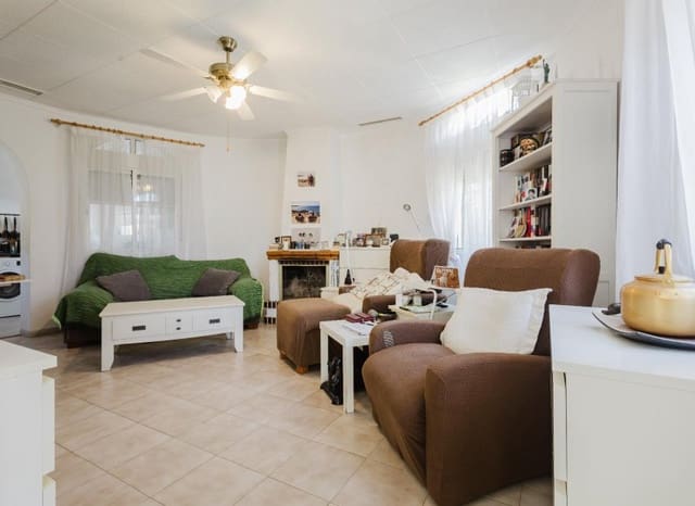 6 chambre Villa/Maison à vendre à El Chaparral, Torrevieja - 449 000 € (Ref: 9451126)