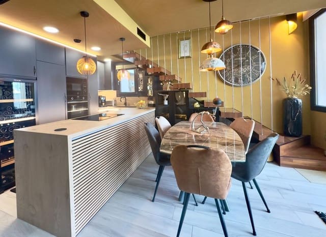 3 sovrum Villa till salu i Lomas de Cabo Roig - Los Dolses, Orihuela med pool - 575 000 € (Ref: 9459810)