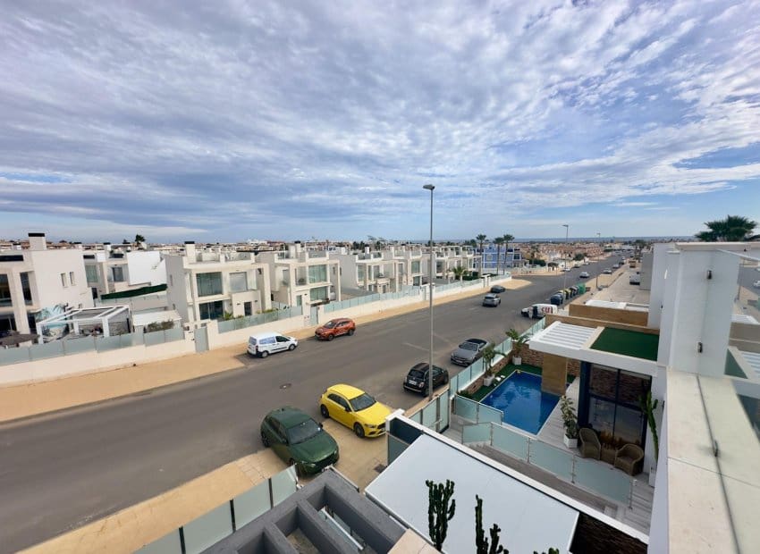 3 sovrum Villa till salu i Orihuela Costa med pool - 575 000 € (Ref: 9459810)