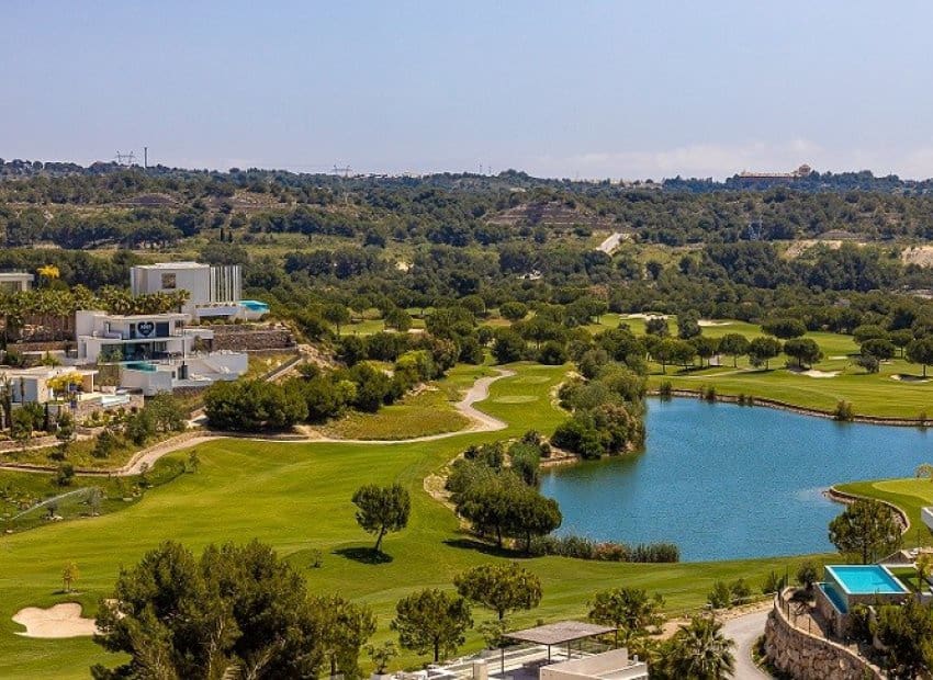 Apartamento de 2 habitaciones en Las Colinas Golf en venta con piscina - 369.000 € (Ref: 9459813)