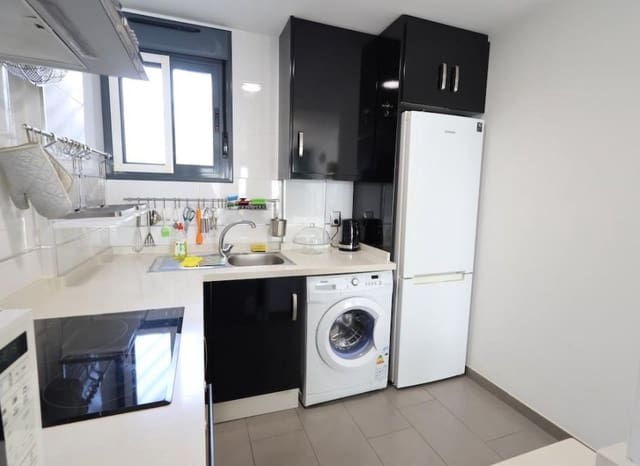 2 soverom Bungalow til salgs i La Zenia, Orihuela med svømmebasseng - € 289 000 (Ref: 9459814)