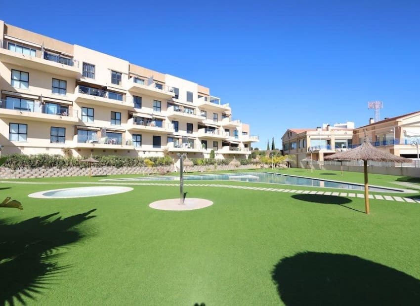 Apartamento de 2 habitaciones en Orihuela Costa en venta con piscina - 279.500 € (Ref: 9459815)