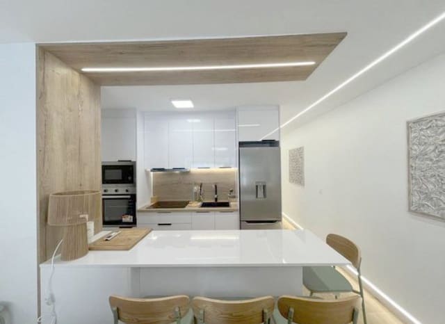 3 slaapkamer Appartement te koop in Orihuela Costa, Orihuela met zwembad - € 309.700 (Ref: 9460744)