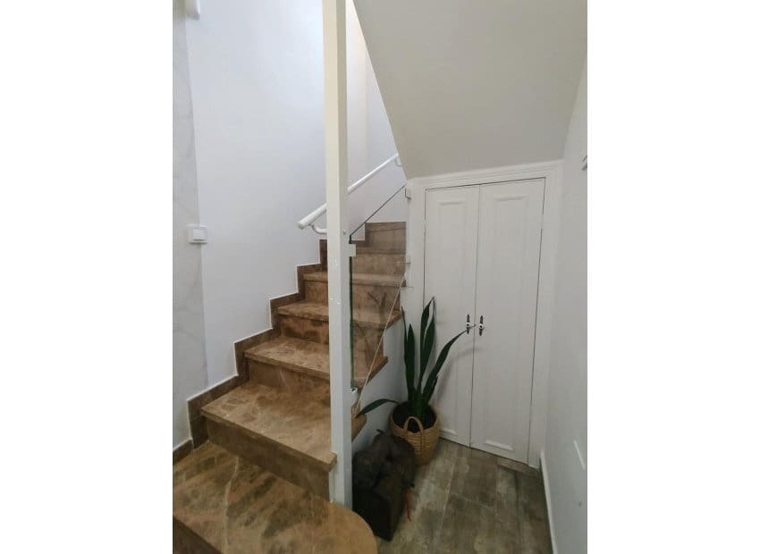 4 Zimmer Villa zu verkaufen in San Miguel de Salinas mit Pool - 461.318 € (Ref: 9460745)