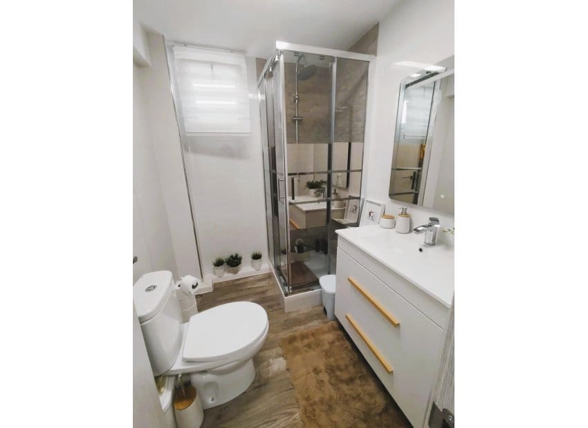 4 Zimmer Villa zu verkaufen in San Miguel de Salinas mit Pool - 461.318 € (Ref: 9460745)