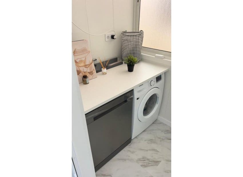 1 bedroom Apartment for sale in Orihuela Costa with pool - € 170,000 (Ref: 9464924)