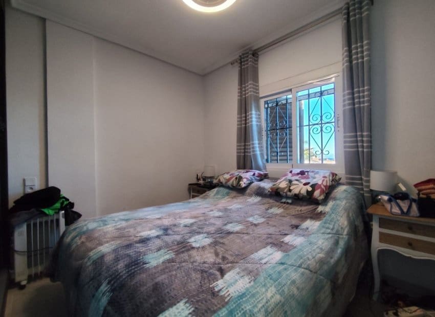 2 makuuhuone Huoneisto myytävänä paikassa La Mata mukana uima-altaan - 179 999 € (Ref: 9464925)