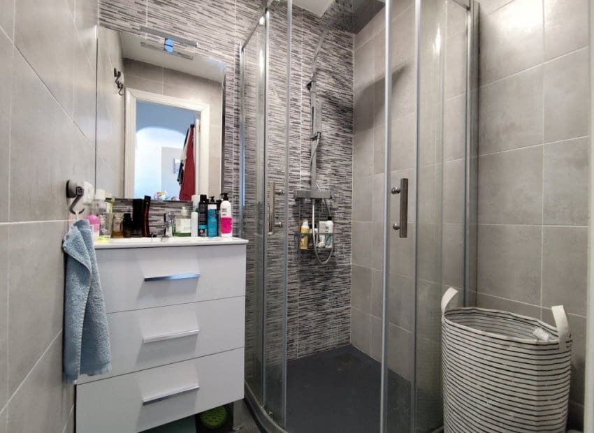 2 makuuhuone Huoneisto myytävänä paikassa La Mata mukana uima-altaan - 179 999 € (Ref: 9464925)