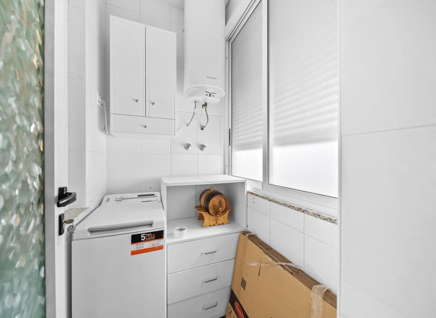 2 Zimmer Penthouse zu verkaufen in Torrevieja - 185.000 € (Ref: 9464926)