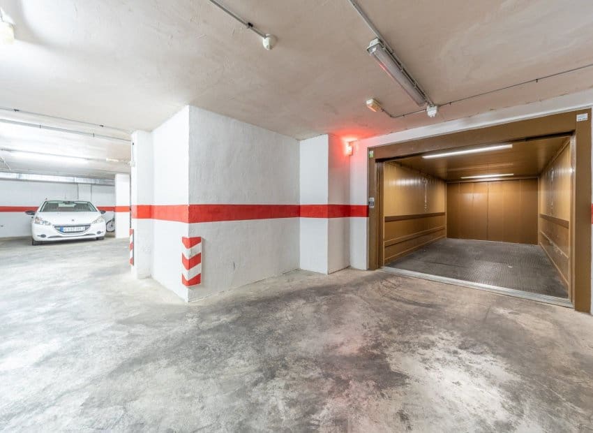 2 Zimmer Penthouse zu verkaufen in Torrevieja - 185.000 € (Ref: 9464926)