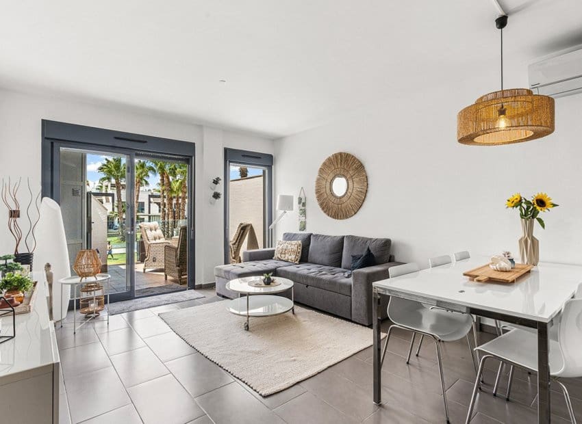 2 chambre Penthouse à vendre à Orihuela Costa avec piscine - 319 000 € (Ref: 9466226)