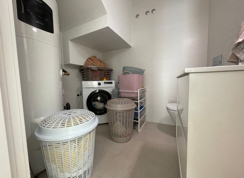 3 slaapkamer Villa te koop in Formentera del Segura met zwembad - € 325.500 (Ref: 9473422)