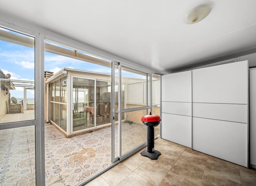 3 camera da letto Attico in vendita in Torrevieja con piscina - 430.000 € (Rif: 9473423)