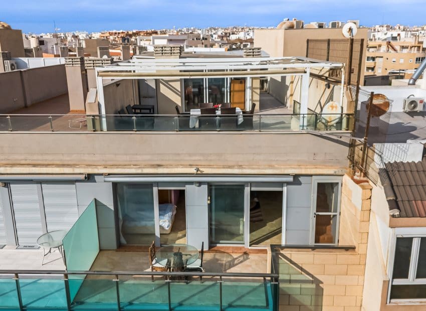 3 camera da letto Attico in vendita in Torrevieja con piscina - 430.000 € (Rif: 9473423)