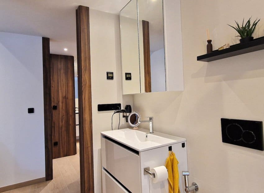 3 bedroom Apartment for sale in Algorfa - € 379,900 (Ref: 9473425)