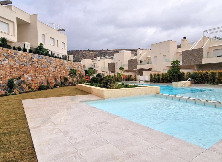 3 bedroom Apartment for sale in Algorfa - € 379,900 (Ref: 9473425)