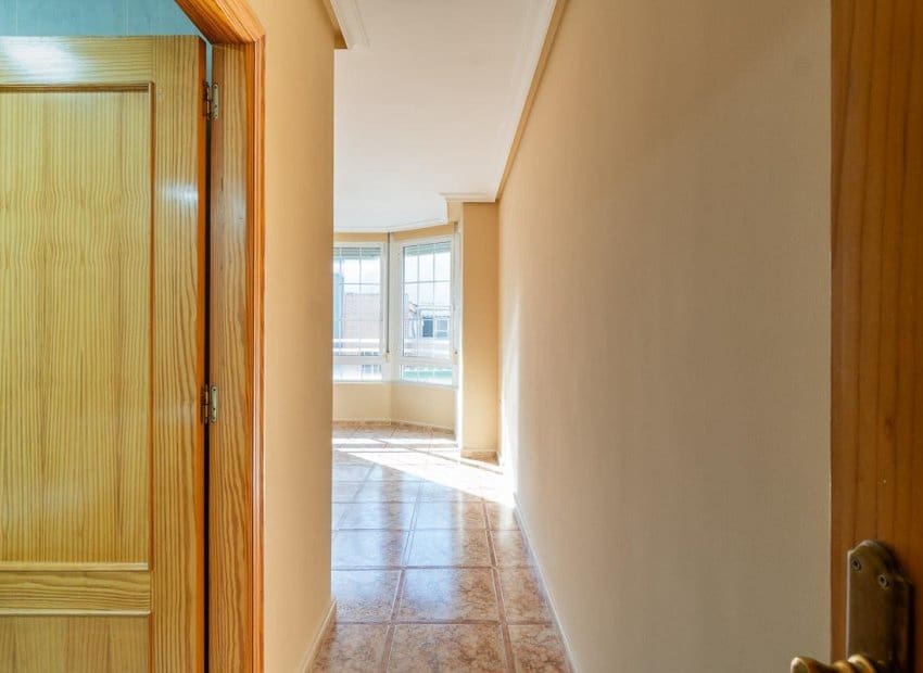 3 quarto Apartamento para venda em Torrevieja - 209 000 € (Ref: 9473426)