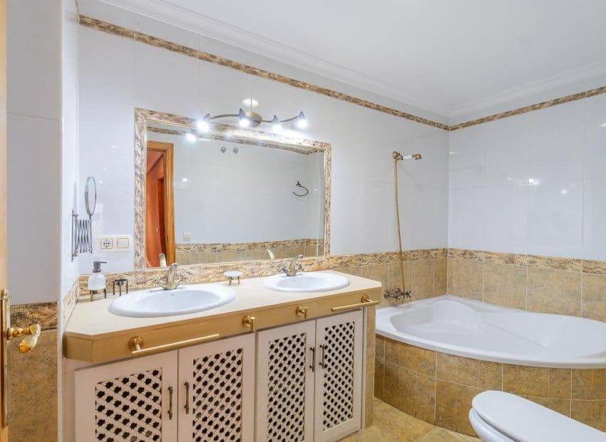 3 quarto Apartamento para venda em Torrevieja - 209 000 € (Ref: 9473426)