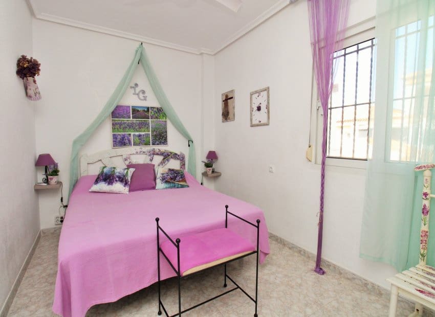 Ático de 3 habitaciones en Playa Flamenca en venta con piscina - 269.000 € (Ref: 9473512)