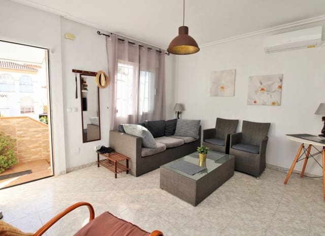 Ático de 3 habitaciones en Playa Flamenca, Orihuela en venta con piscina - 269.000 € (Ref: 9473512)