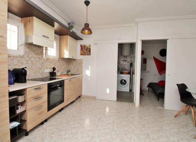 Ático de 3 habitaciones en Playa Flamenca, Orihuela en venta con piscina - 269.000 € (Ref: 9473512)