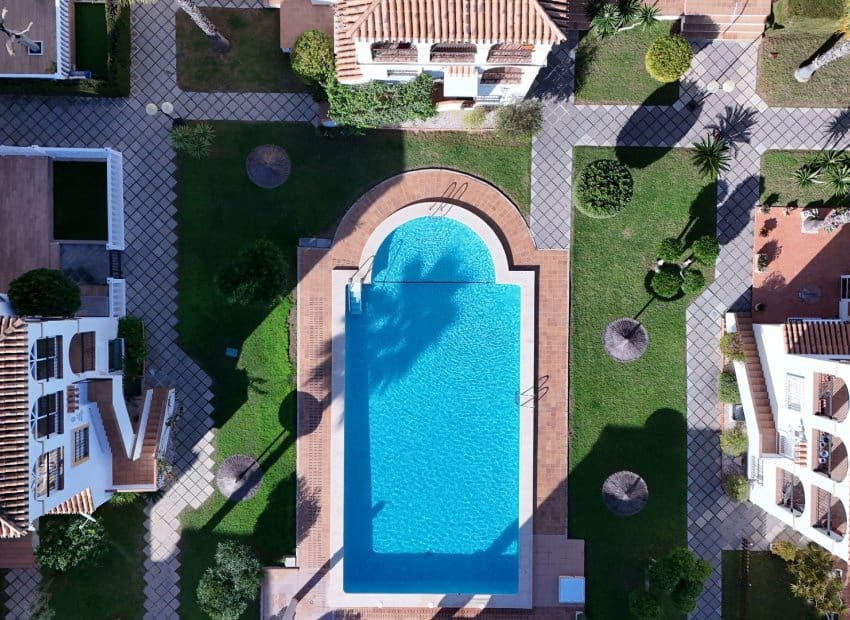 Ático de 3 habitaciones en Playa Flamenca en venta con piscina - 269.000 € (Ref: 9473512)