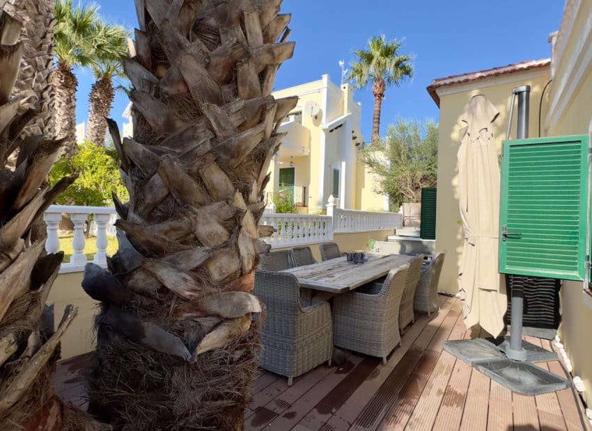 3 sovrum Villa till salu i Orihuela Costa med pool - 424 000 € (Ref: 9473514)