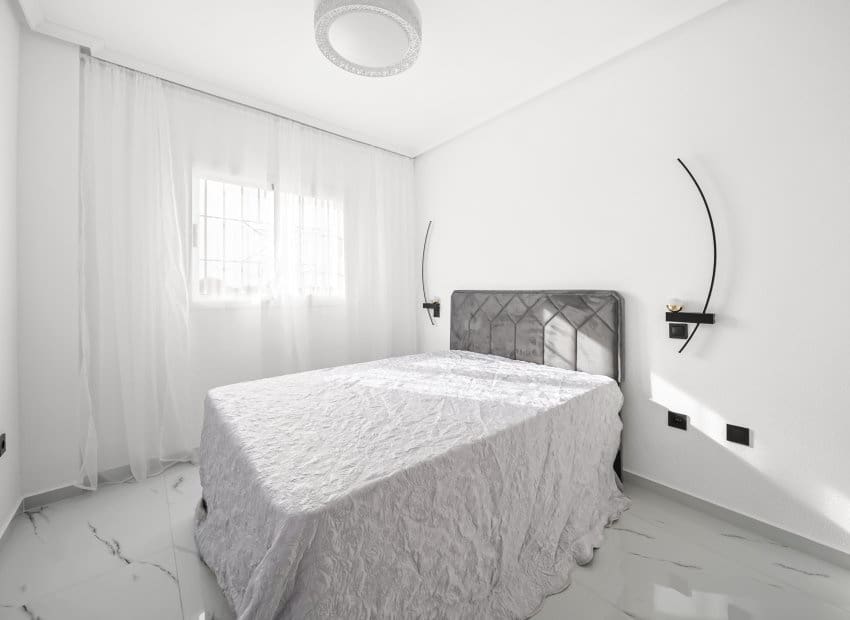 1 camera da letto Appartamento in vendita in Playa Flamenca con piscina - 170.000 € (Rif: 9475657)