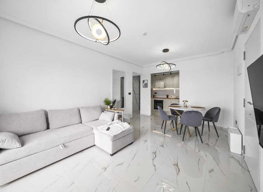 1 camera da letto Appartamento in vendita in Playa Flamenca con piscina - 170.000 € (Rif: 9475657)