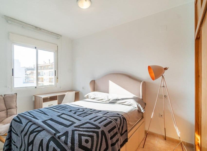 2 soverom Leilighet til salgs i Torrevieja med svømmebasseng - € 129 000 (Ref: 9475660)