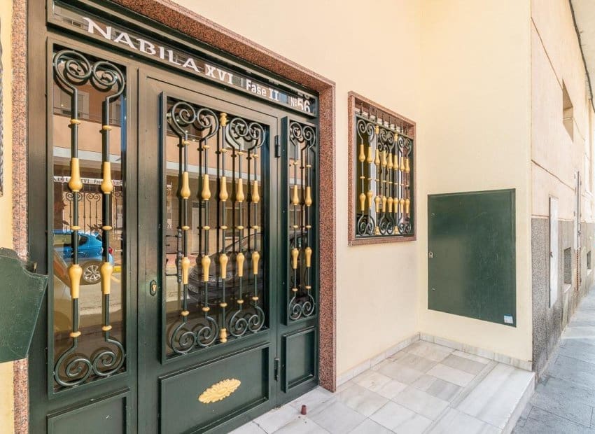 2 soverom Leilighet til salgs i Torrevieja med svømmebasseng - € 129 000 (Ref: 9475660)