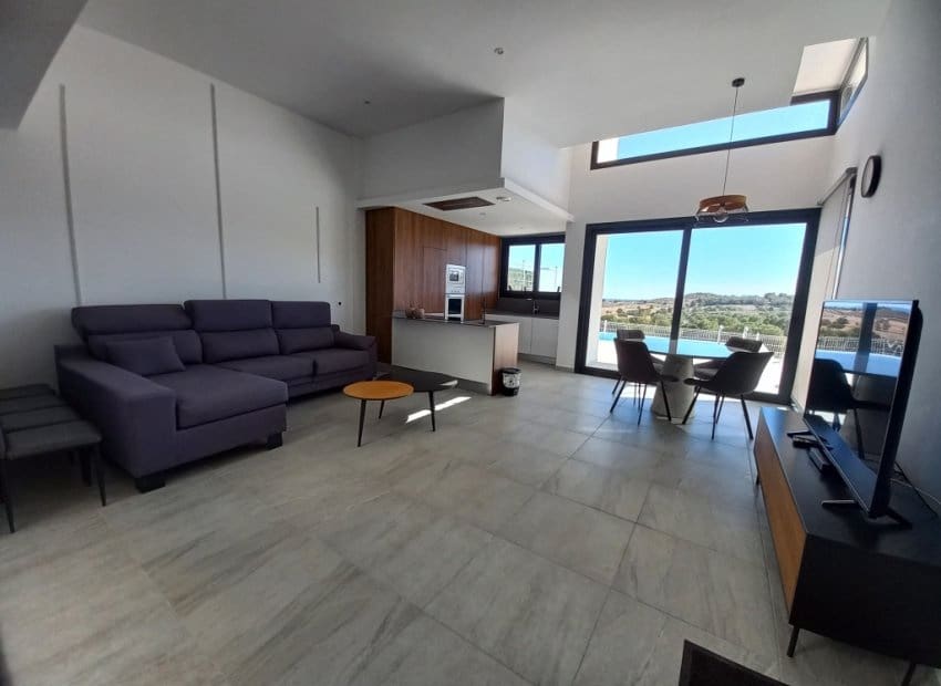 5 bedroom Villa for sale in San Miguel de Salinas with pool - € 499,000 (Ref: 9487223)