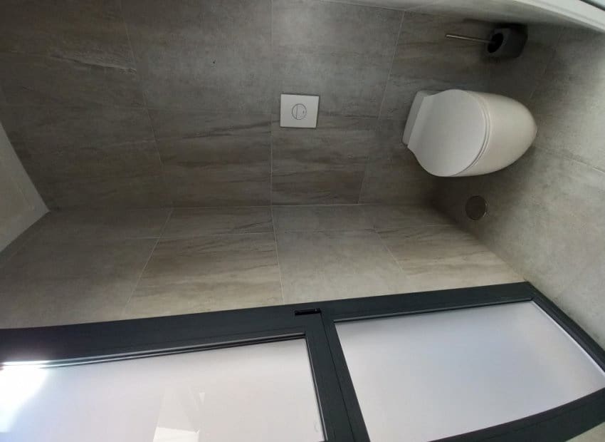 5 bedroom Villa for sale in San Miguel de Salinas with pool - € 499,000 (Ref: 9487223)