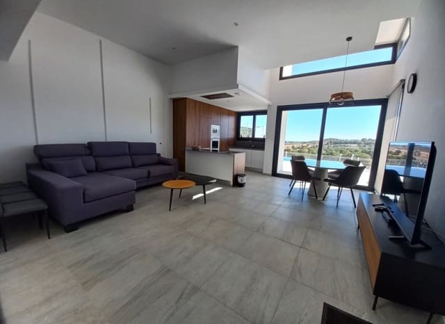 5 bedroom Villa for sale in San Miguel de Salinas with pool - € 499,000 (Ref: 9487223)