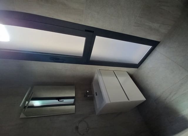 5 bedroom Villa for sale in San Miguel de Salinas with pool - € 499,000 (Ref: 9487223)