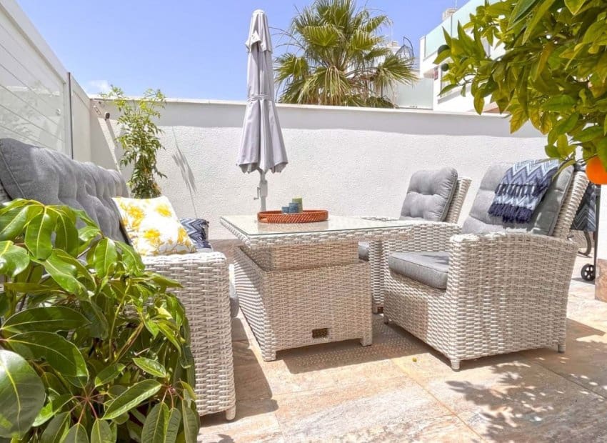4 bedroom Villa for sale in San Pedro del Pinatar with pool - € 435,000 (Ref: 9487224)