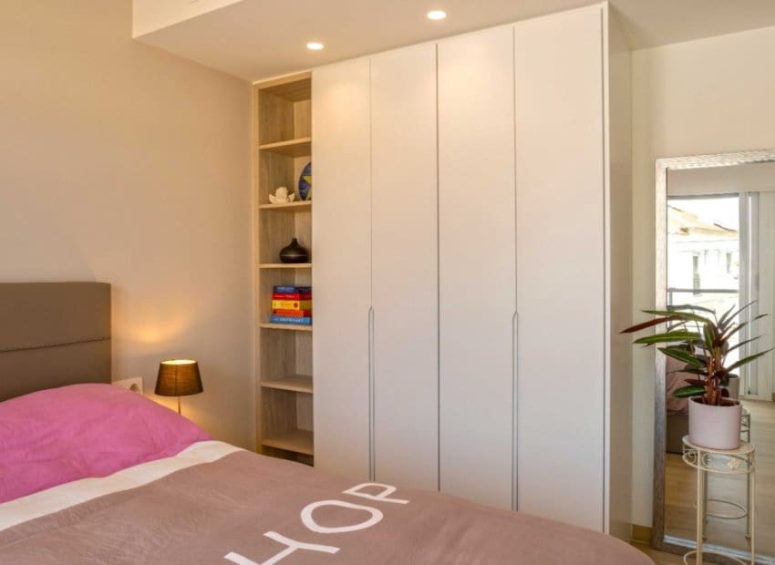 2 quarto Penthouse para venda em Villamartin com piscina - 299 950 € (Ref: 9487227)