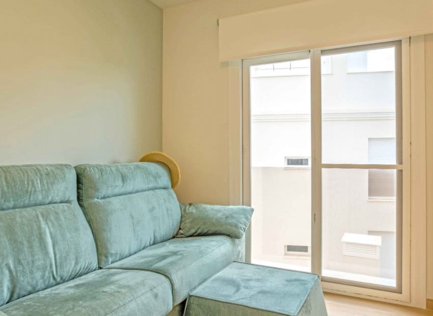 2 quarto Penthouse para venda em Villamartin com piscina - 299 950 € (Ref: 9487227)