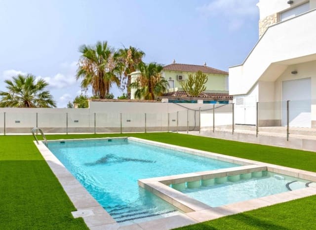 2 quarto Penthouse para venda em Villamartin, Orihuela com piscina - 299 950 € (Ref: 9487227)