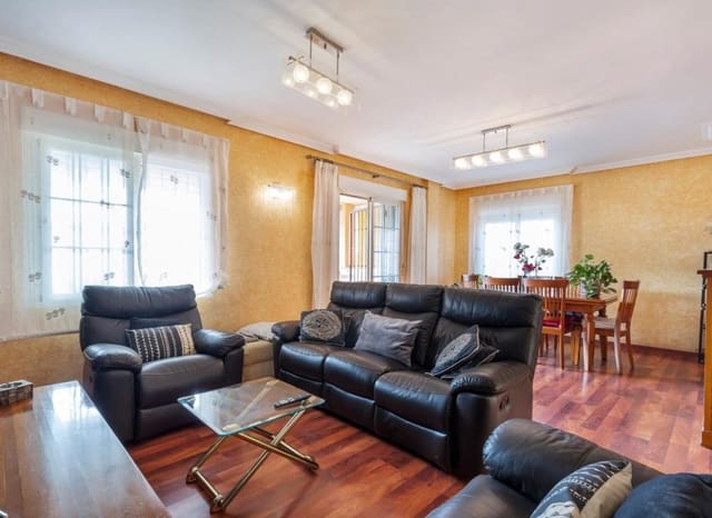 4 soveværelse Villa til salg i Aguas Nuevas, Torrevieja med swimmingpool - € 479.000 (Ref: 9487228)