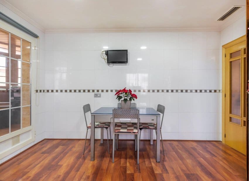 4 soveværelse Villa til salg i Aguas Nuevas med swimmingpool - € 479.000 (Ref: 9487228)